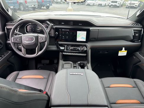 New 2026 GMC Sierra 2500 AT4 w/ AT4 Premium Plus Package AWD/4WD image 30