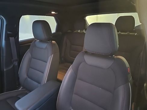 Used 2023 Chevrolet TrailBlazer RS w/ Sun and Liftgate Package image 10