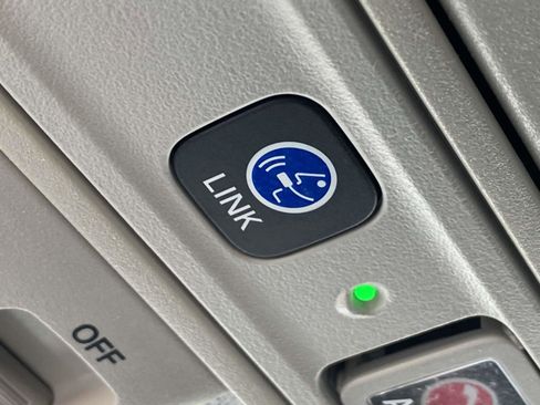 Used 2021 Honda Accord Touring image 31