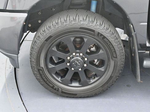 Used 2020 RAM 2500 Big Horn w/ Level 2 Equipment Group AWD/4WD image 31
