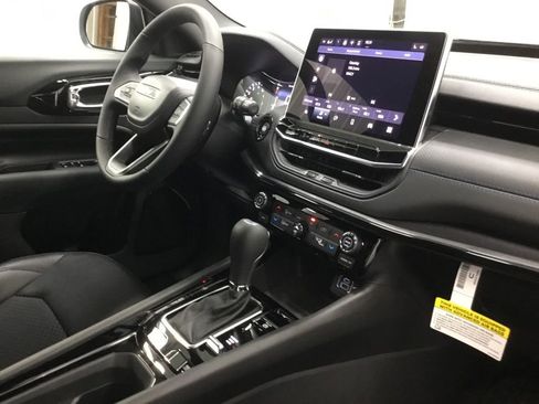 New 2026 Jeep Compass Latitude w/ Quick Order Package 29K image 28