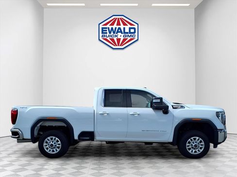 Certified 2024 GMC Sierra 2500 SLE w/ SLE Convenience Package AWD/4WD image 5