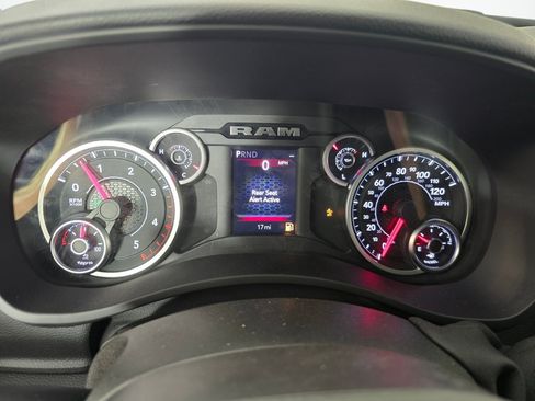 New 2026 RAM 2500 Big Horn AWD/4WD image 21