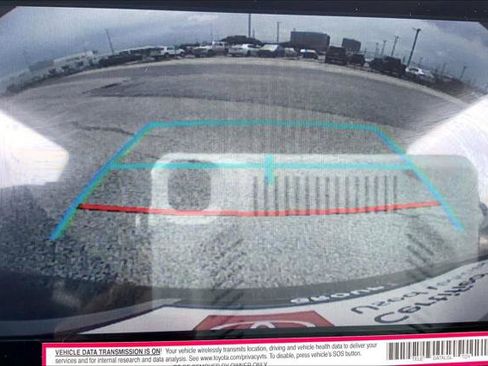 Certified 2024 Toyota Sienna LE FWD image 26