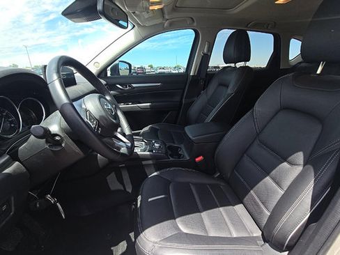 Used 2025 MAZDA CX-5 AWD 2.5 S w/ Preferred Package image 3