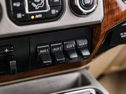 Used 2016 Ford F250 King Ranch w/ FX4 Off-Road Package image 24