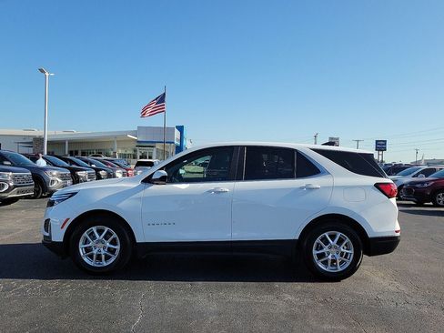 Used 2023 Chevrolet Equinox LT FWD image 3