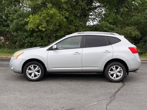 Used 2008 Nissan Rogue SL w/ Premium Pkg FWD image 4