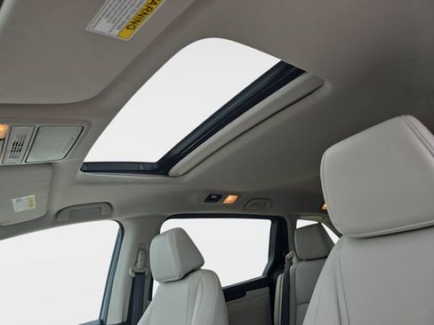 Used 2025 Honda Odyssey EX-L image 34