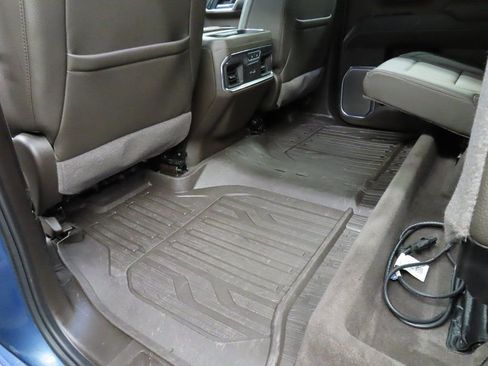 Used 2024 GMC Sierra 3500 Denali w/ Denali Reserve Package image 55