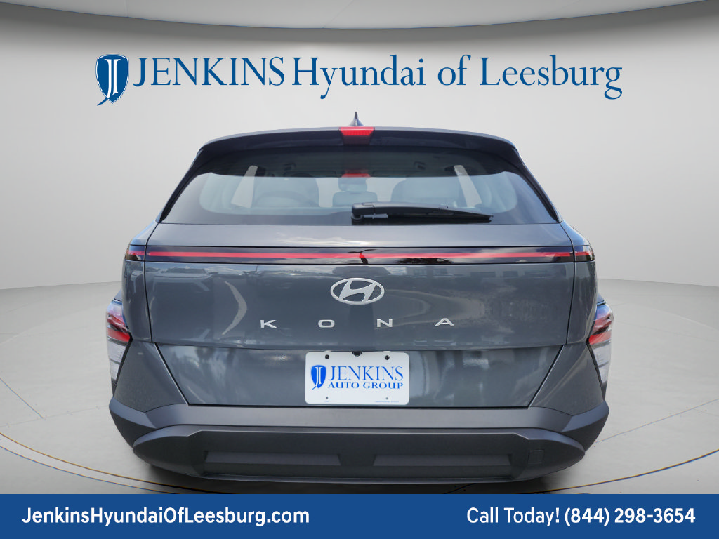 New 2027 Hyundai Kona SE FWD image 6