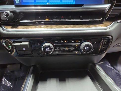 New 2026 Chevrolet Silverado 2500 LT w/ Trail Boss Package AWD/4WD image 23