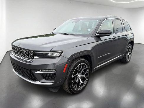 Used 2022 Jeep Grand Cherokee Summit AWD/4WD image 1