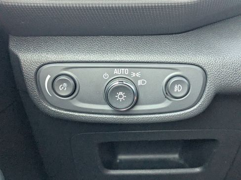 Used 2021 Chevrolet TrailBlazer RS w/ Technology Package image 21