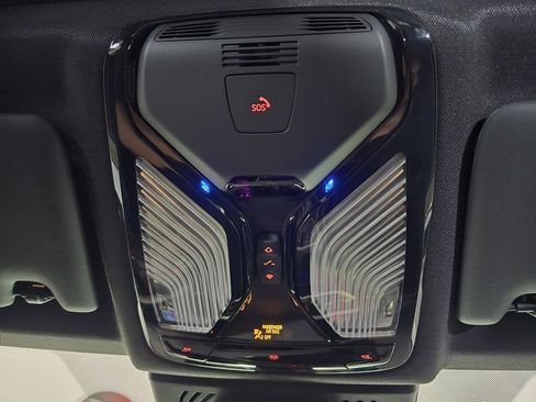 Used 2022 BMW M3 Competition w/ Executive Package image 27