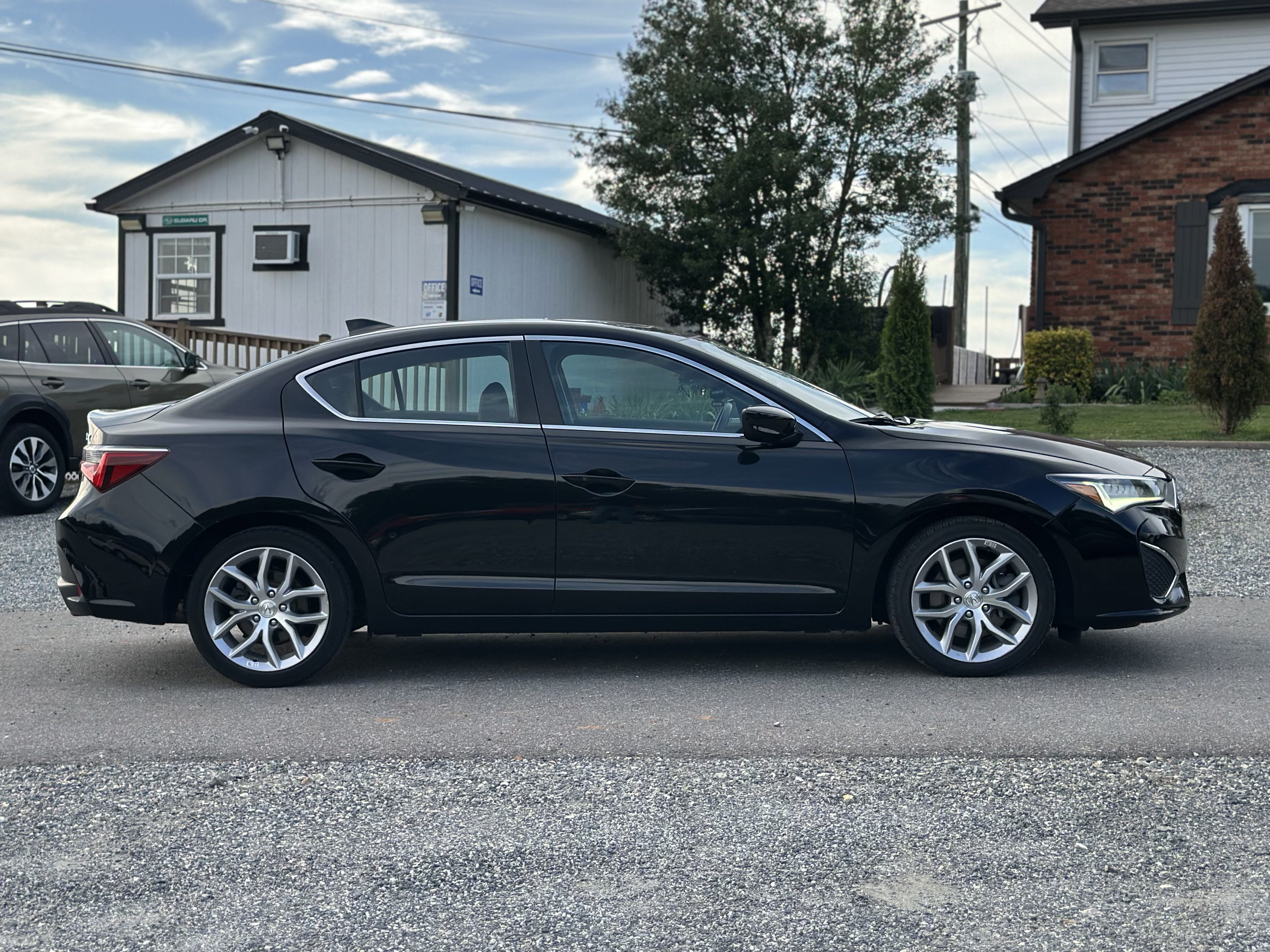 Used 2022 Acura ILX FWD image 2
