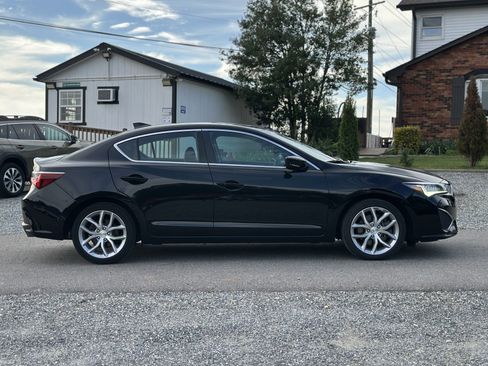 Used 2022 Acura ILX FWD image 2