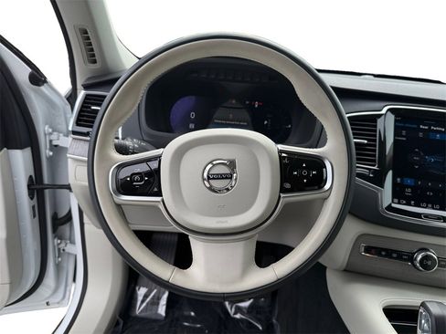 Used 2025 Volvo XC90 T8 Plus w/ Protection Package Premier image 12