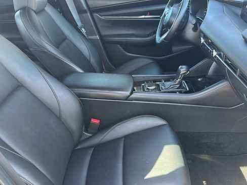 Used 2024 MAZDA MAZDA3 s image 23