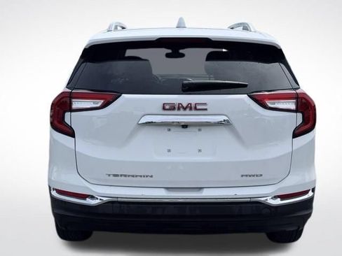 Used 2023 GMC Terrain SLT w/ Tech Package AWD/4WD image 7