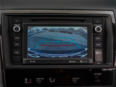 Used 2018 Toyota Sequoia TRD Sport AWD/4WD image 19