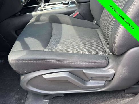 Used 2019 Nissan Pathfinder S AWD/4WD image 5