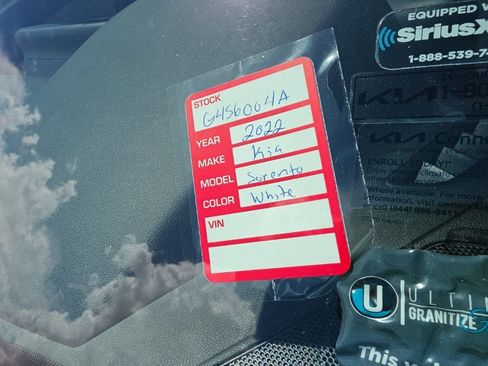 Certified 2023 Kia Sorento SX AWD/4WD image 8