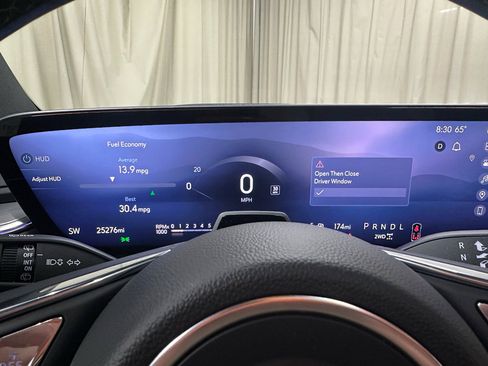 Used 2025 Buick Enclave Avenir image 30