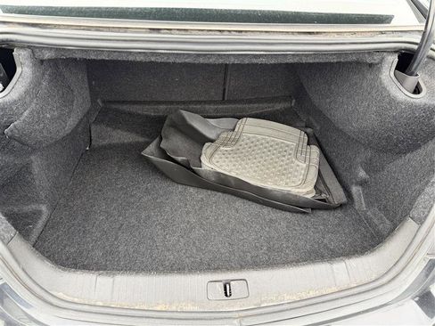 Used 2013 Buick LaCrosse Leather FWD image 14