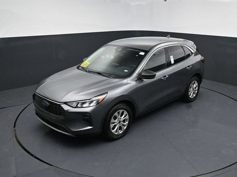 Used 2024 Ford Escape Active FWD image 35