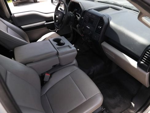 Used 2016 Ford F150 XL w/ Heavy-Duty Payload Package RWD image 13