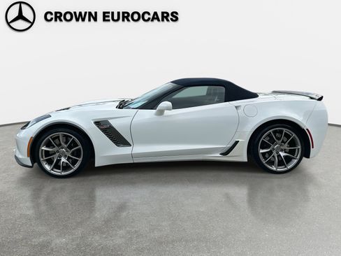 Used 2016 Chevrolet Corvette Z06 w/ 3LZ Preferred Equipment Group image 16