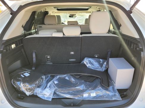 New 2026 MAZDA CX-90 3.3 Turbo w/ Premium Sport Pkg image 9