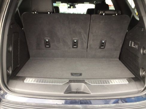 Used 2024 Chevrolet Tahoe Premier image 22