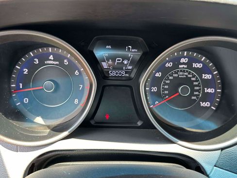 Used 2015 Hyundai Elantra SE w/ Option Group 02 FWD image 23