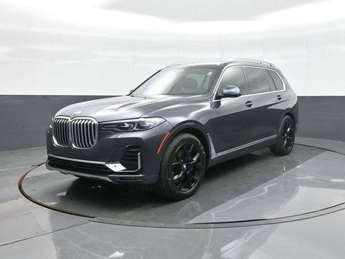 Used 2019 BMW X7 xDrive40i w/ Dynamic Handling Package image 3