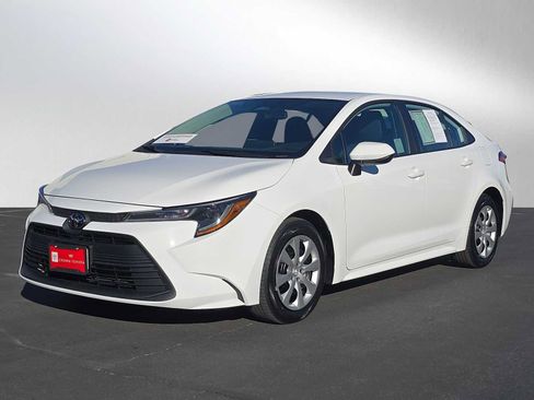Certified 2024 Toyota Corolla LE image 7