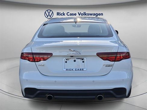 Used 2020 Jaguar XE S image 6