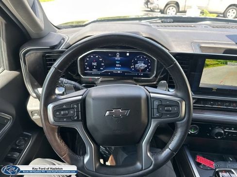 Used 2022 Chevrolet Silverado 1500 RST AWD/4WD image 24