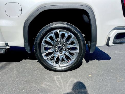 Used 2023 GMC Sierra 1500 Denali Ultimate AWD/4WD image 26