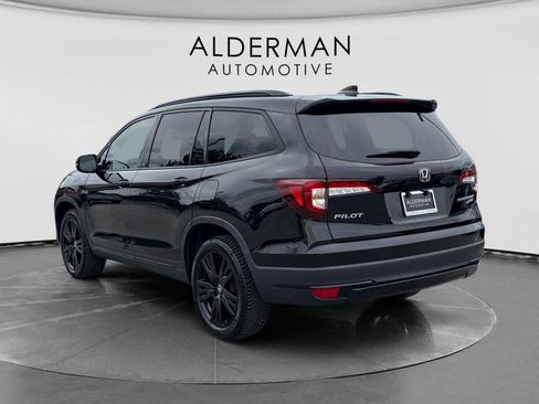 Used 2021 Honda Pilot Black Edition image 3