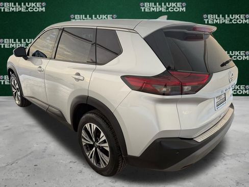 Used 2021 Nissan Rogue SV image 7