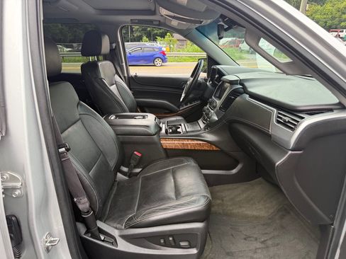 Used 2015 Chevrolet Suburban LTZ AWD/4WD image 42