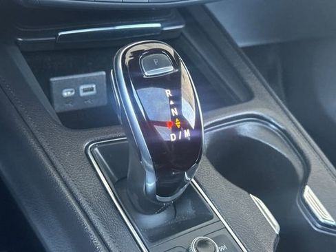 Used 2022 Cadillac XT4 Sport FWD image 23