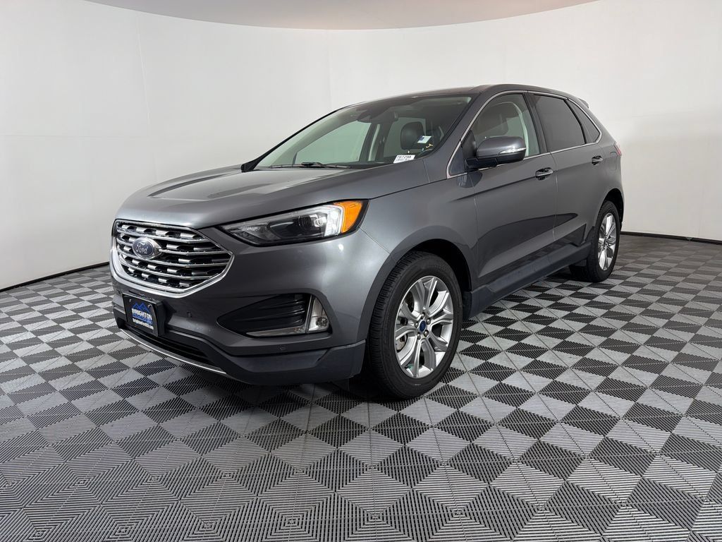 Used 2022 Ford Edge Titanium AWD/4WD image 7
