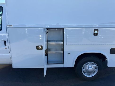 New 2026 Ford E-350 and Econoline 350 Super Duty w/ Power Equipment Group image 17