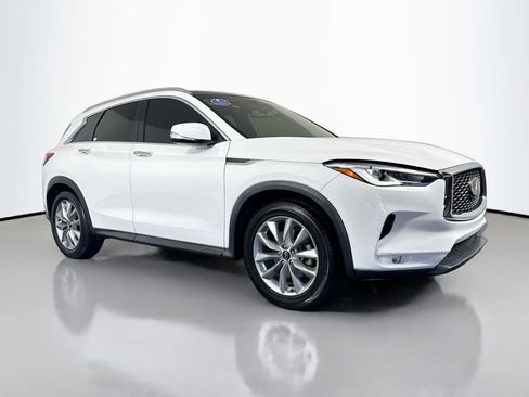 Used 2021 INFINITI QX50 Luxe image 3