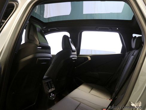 Used 2025 BMW X3 xDrive30i image 13