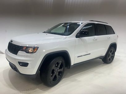 Used 2020 Jeep Grand Cherokee Laredo