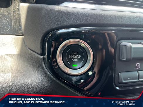 Used 2025 GMC Sierra 1500 Elevation RWD image 28